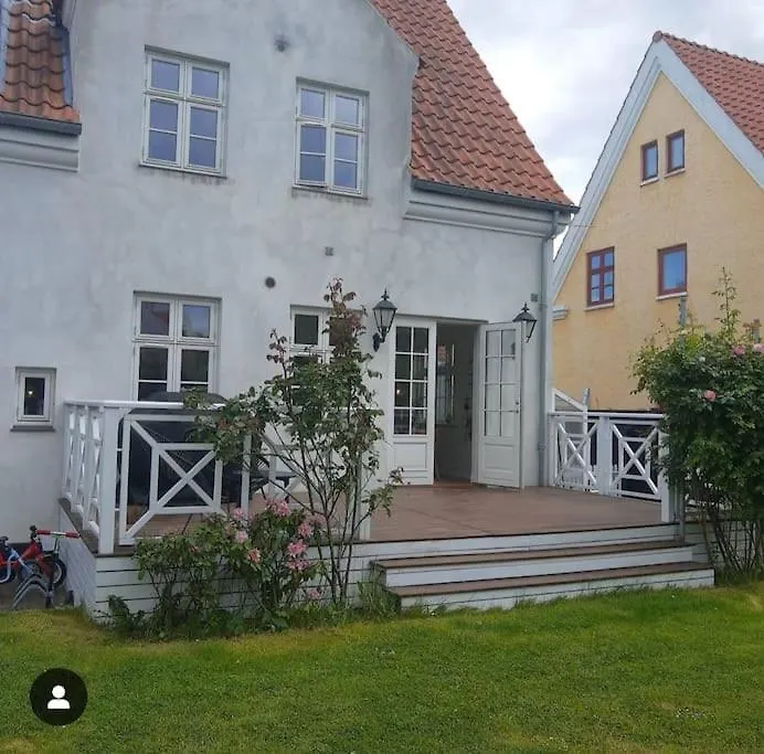 Flot Stort Hus I Valby Udlejes! Villa København