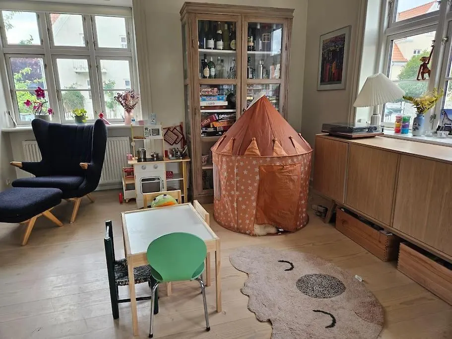 Flot Stort Hus I Valby Udlejes! Villa Copenhagen